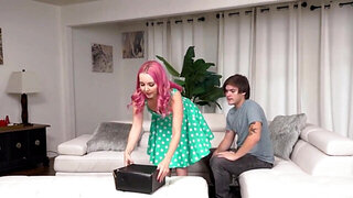 Stunning MILF embraces every inch of his nostalgic dick