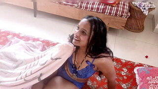 Indian cutie with a fantastic body wants to have sex