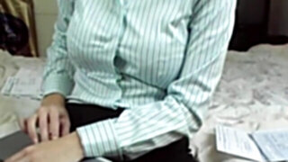 Penelope do som handjobs