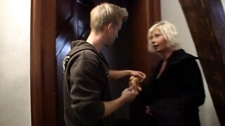 Guy fucks mouth of the blonde who is much older