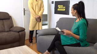 Sexy woman ends slutty oral perversions with strong facial