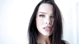 Point of view action with the hot babe Ivy Ireland