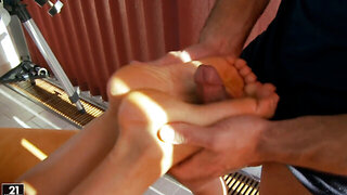 A footjob from Bettina DiCapri makes his dick so incredibly hard