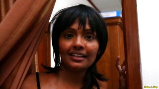 sri lankan sharmi kumar