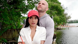 Julz Gotti has got to be the hottest brunette tramp