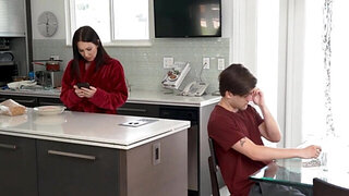 Big boobs mommy wants to get her stepson inside her