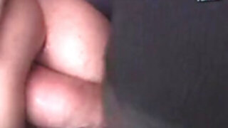 Aische Pervers - wie eine kleine Nutte gefickt