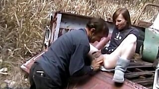 Public amateur fuck in a secluded area with amateurs