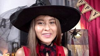 Angelic babe in a witch hat gets fucked deeper