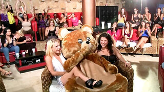 Ladies gathered for a bachelorette party and called over male strippers