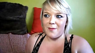 Amatrice dodue baise devant son mec