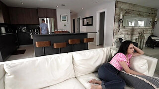 Stepsister with a nice ass is going to seduce horny bro