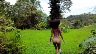 Spicy ebony girl poses naked and masturbates outside