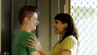 Horny butch makes her pillow princess cream and squirt