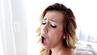 Latina seductress desperately wants a cock up her sweet bum