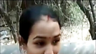Shameless Indian gal undresses and blows a guy outdoors