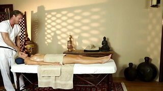 Secret voyeur movie of nasty masseur coitus customers