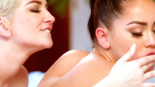 Blonde chick fingering and eating out a zealous brunette