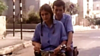 Israeli Hook-Up Comedy-Eskimo Limon (1978) Eis am Stiel