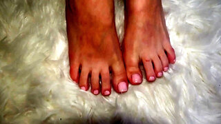 Bloondie with sexy feet getting a big cock in her twat