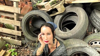 Stepdaughter of the family gets fucked in POV