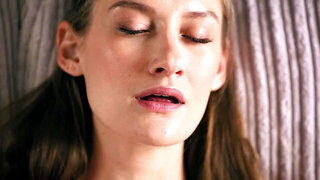 Skinny beauty Tiffany Tatum deals with her horny twat