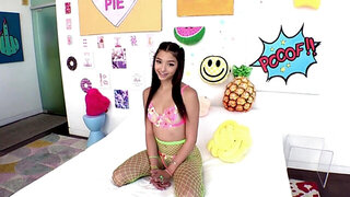 Great looking Latina teen seeking hard sex up close