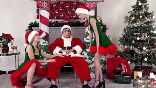 Latina shares stepbrother's dick with her besties