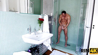 Obedient babe took lover to bed after rimming